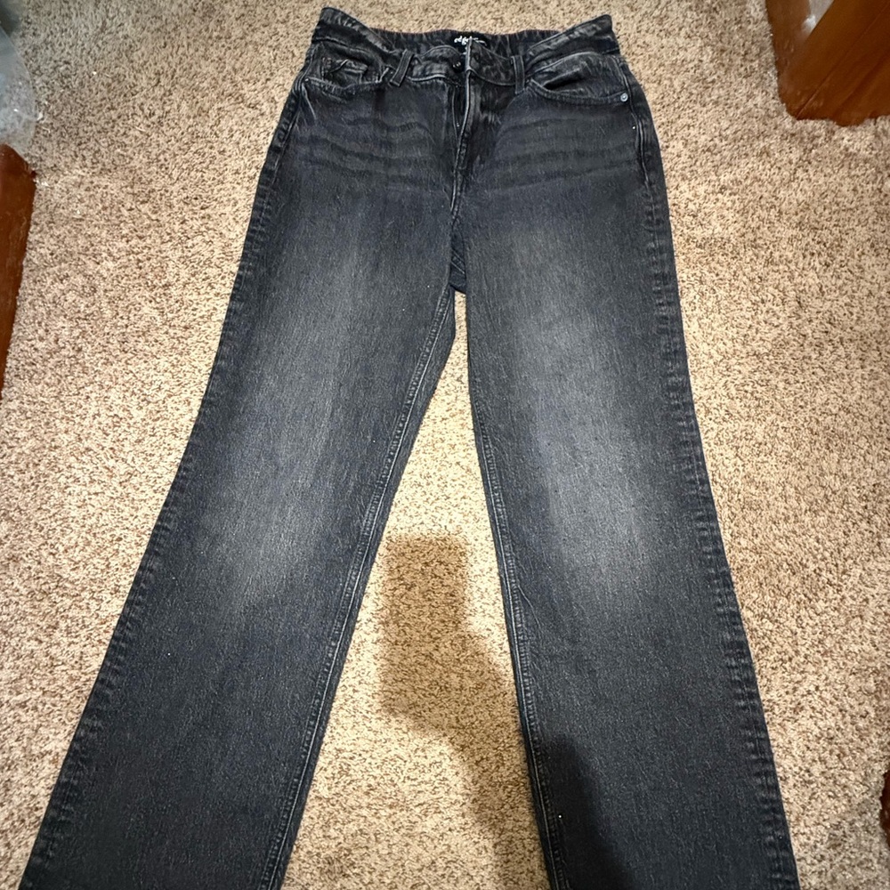 Women's Straight Leg Black Jeans